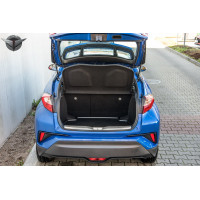 захисна накладка на край багажника Toyota C-HR