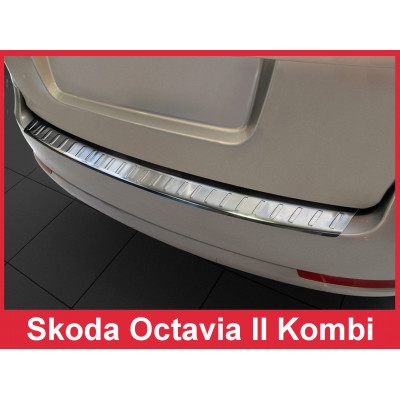 Накладка на бампер із 2 загинами Skoda Octavia II Kombi