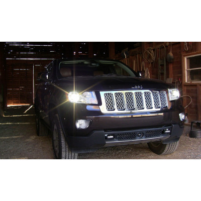 Тюнінгові грати радіатора Jeep Grand Cherokee WK2 (дост.)