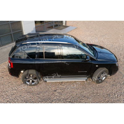 пороги (підніжки бокові) Jeep Compass