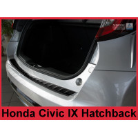 Накладка на бампер із загином та ребрами Honda Civic 9 Hatchback чорна