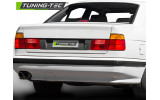 Задній тюнінговий бампер для BMW 5 E34 седан в стилі M5