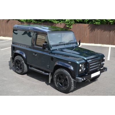 пороги (підніжки бічні) Land Rover Defender чорні (модель 90)