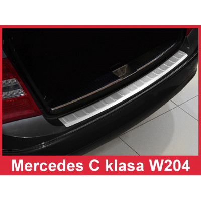 Накладка на бампер із загином Mercedes C W204 Combi