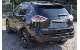 листя на кришку багажника Nissan X-Trail з вирізом під знак