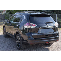 листя на кришку багажника Nissan X-Trail з вирізом під знак