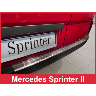 Накладка на бампер із загином Mercedes Sprinter 2