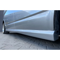 Тюнінгові накладки на пороги VW T6