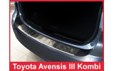 Накладка на бампер із загином Toyota Avensis Mk III T27 Kombi