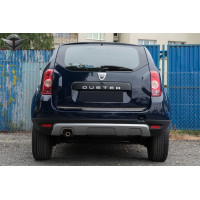 хром накладка на кришку багажника Dacia Duster нижня