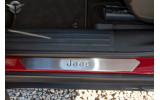 захисні накладки на пороги з написом Jeep Cherokee