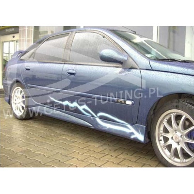 накладки на пороги Renault Laguna (1994-2001)