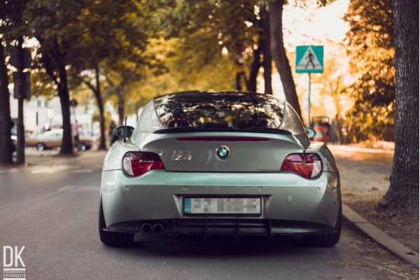 Центральний дифузор заднього бампера BMW Z4 Coupe E86