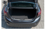 Захисна накладка порогу багажника Mazda 3