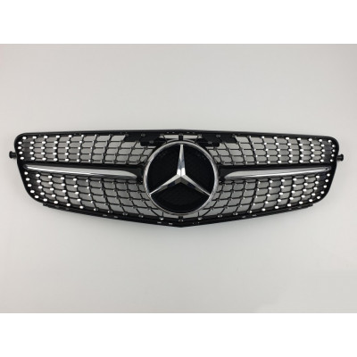 чорні грати Mercedes C-Class W204 (Diamond Black)