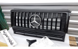 Грати із зіркою Mercedes W463 G63 LOOK чорна глянсова