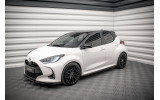 Тюнінгові накладки на пороги Toyota Yaris Mk4 вер. 2