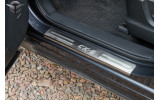 захисні накладки на пороги з написом Mazda CX-5