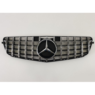 чорні ґрати радіатора Mercedes C-Class W204 (GT Chrome Black)