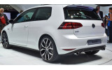 дифузор заднього бампера Volkswagen Golf 7 у стилі GTI